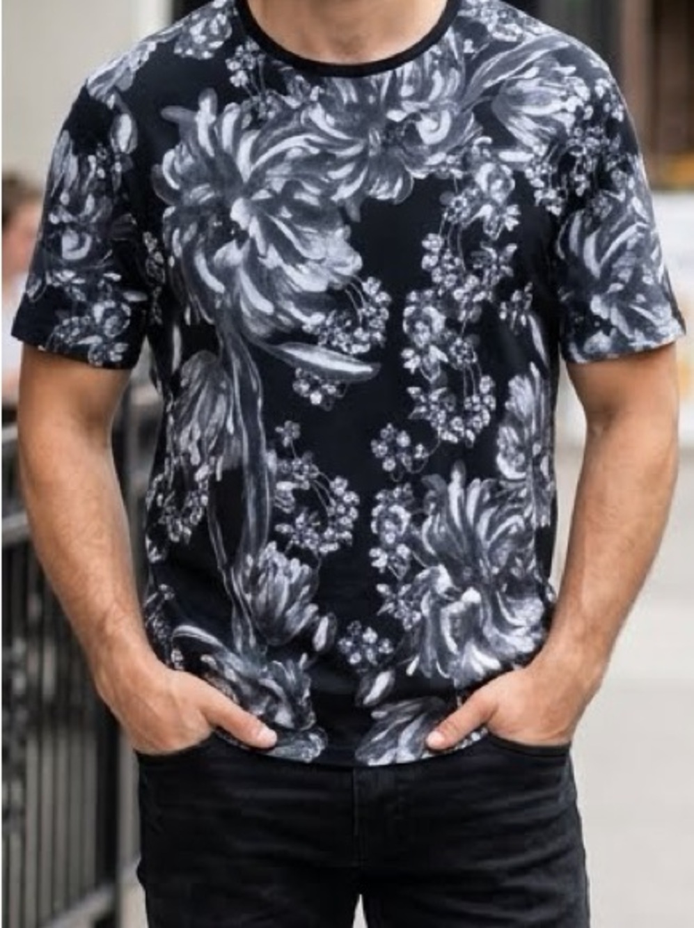 Zara Man Black Floral Short-Sleeve Shirt